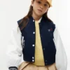 Gorra de béisbol infantil con el logotipo «Tommy» en letra cursiva
