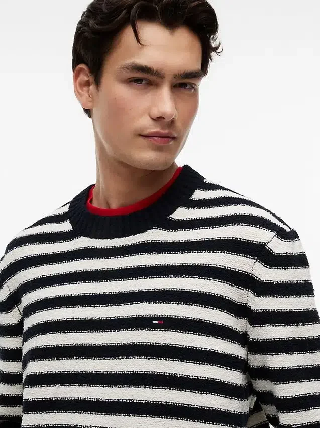 Jersey de bouclé a rayas de Tommy Jeans Jersey de bouclé a rayas de Tommy Jeans