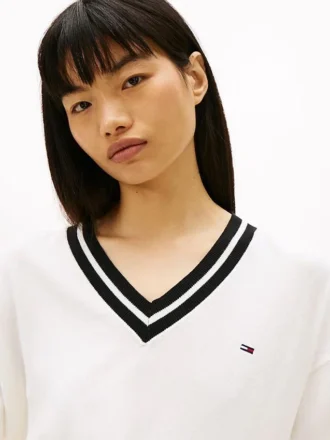 Jersey de cuello en V de corte holgado de Tommy Jeans Jersey de cuello en V de corte holgado de Tommy Jeans