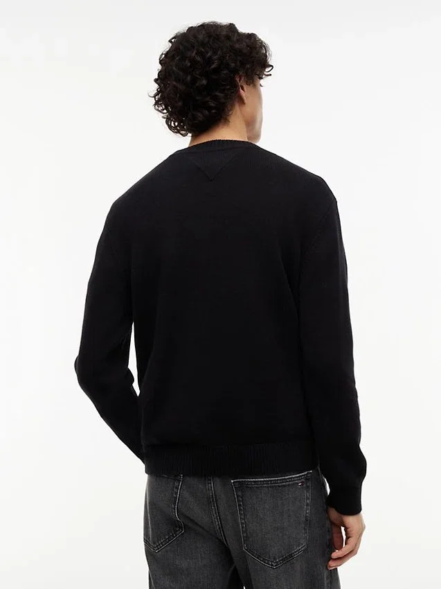 Jersey de cuello redondo con logotipo de bandera de Tommy Jeans Jersey de cuello redondo con logotipo de bandera de Tommy Jeans