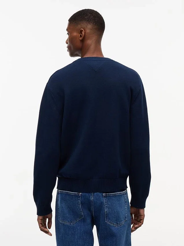 Jersey de cuello redondo con logotipo de bandera de Tommy Jeans Jersey de cuello redondo con logotipo de bandera de Tommy Jeans