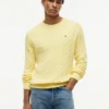 Jersey de cuello redondo con punto trenzado Jersey de cuello redondo con punto trenzado