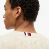 Jersey de cuello redondo con punto trenzado Jersey de cuello redondo con punto trenzado