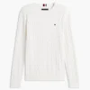 Jersey de cuello redondo con punto trenzado Jersey de cuello redondo con punto trenzado