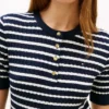 Jersey Henley de manga corta con rayas y punto trenzado