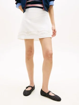Minifalda bordada de Tommy Jeans