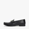 Mocasines de piel con eslabones de cadena Mocasines de piel con eslabones de cadena