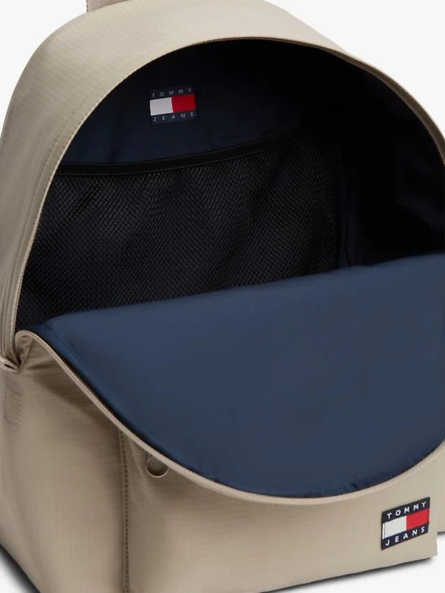 Mochila Essential Ripstop de Tommy Jeans Mochila Essential Ripstop de Tommy Jeans