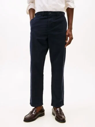 Pantalón chino de pana de corte recto