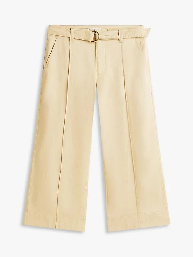 Pantalón chino de pierna ancha con cinturón Pantalón chino de pierna ancha con cinturón
