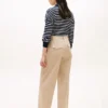 Pantalón chino de sarga plisado