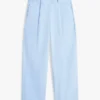 Pantalón chino de sarga plisado
