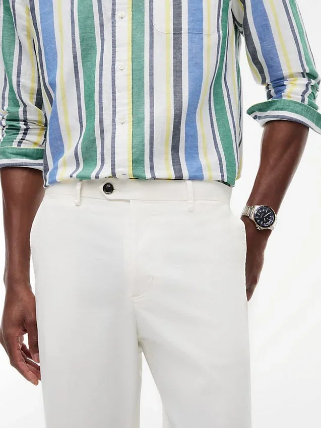 Pantalón chino elástico teñido en prenda de la línea New York Label Pantalón chino elástico teñido en prenda de la línea New York Label