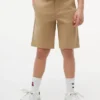 Pantalón corto chino con cinturón para niño Pantalón corto chino con cinturón para niño