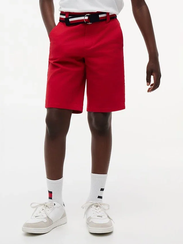 Pantalón corto chino con cinturón para niño Pantalón corto chino con cinturón para niño