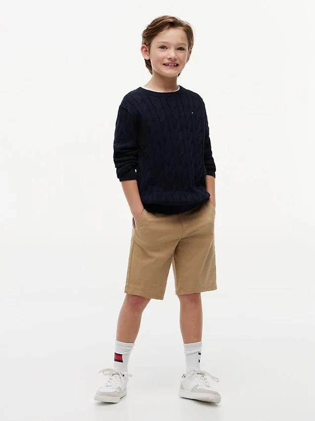 Pantalón corto chino con cinturón para niño Pantalón corto chino con cinturón para niño