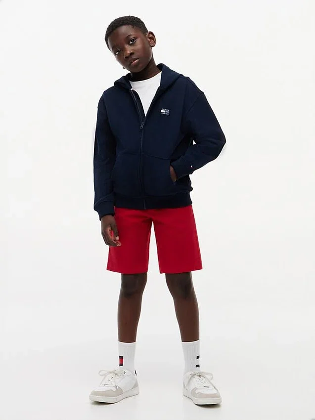 Pantalón corto chino con cinturón para niño Pantalón corto chino con cinturón para niño