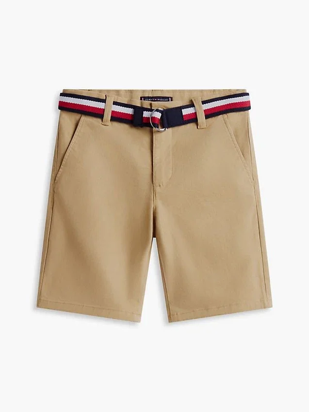 Pantalón corto chino con cinturón para niño Pantalón corto chino con cinturón para niño