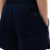 Pantalón corto de chándal para niño con logotipo de bandera en tonos Pantalón corto de chándal para niño con logotipo de bandera en tonos