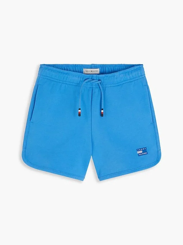 Pantalón corto de chándal para niño con logotipo de bandera en tonos Pantalón corto de chándal para niño con logotipo de bandera en tonos
