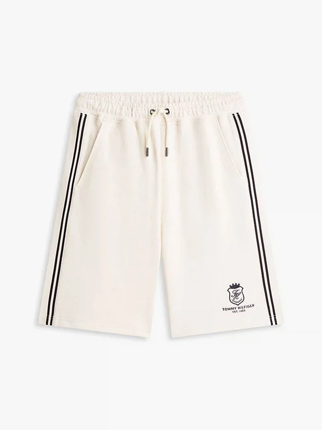 Pantalón corto de felpa con monograma Pantalón corto de felpa con monograma