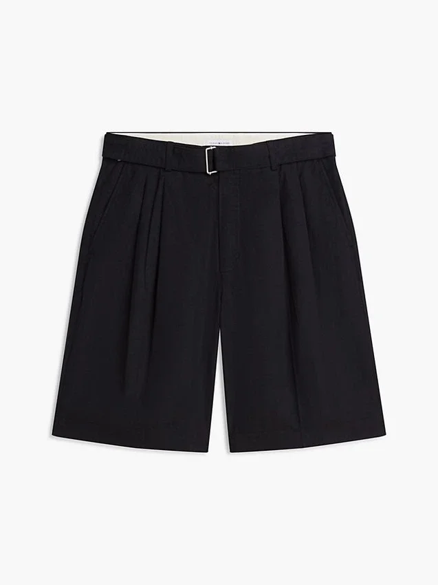 Pantalón corto plisado con cinturón de 25 cm y corte holgado Pantalón corto plisado con cinturón de 25 cm y corte holgado