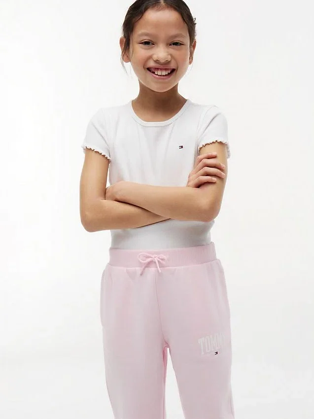 Pantalón jogger infantil con el logotipo Tommy Pantalón jogger infantil con el logotipo Tommy