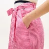 Pantalones cónicos de seersucker a cuadros vichy con cinturón Pantalones cónicos de seersucker a cuadros vichy con cinturón