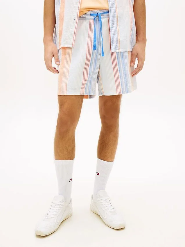 Pantalones cortos a rayas Dobby de Tommy Jeans Pantalones cortos a rayas Dobby de Tommy Jeans