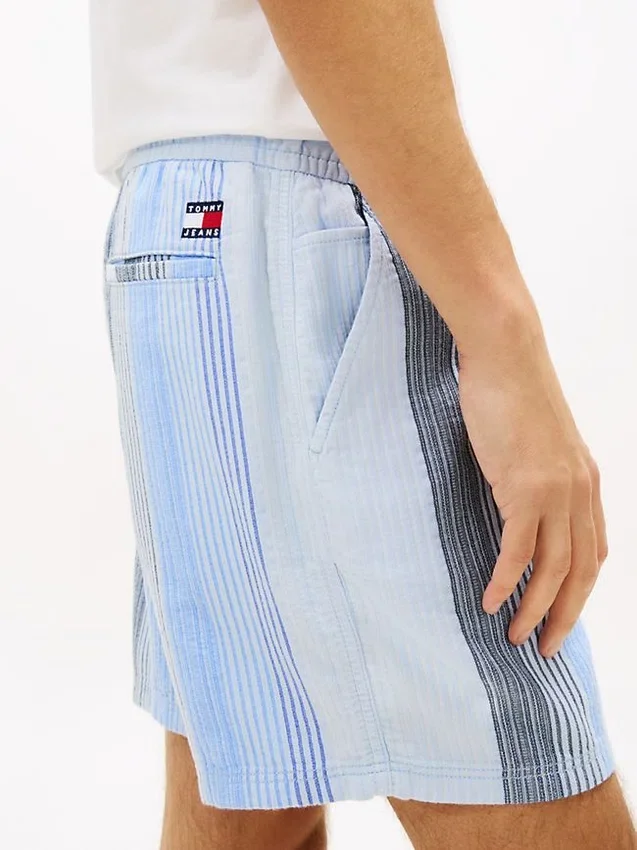 Pantalones cortos a rayas Dobby de Tommy Jeans Pantalones cortos a rayas Dobby de Tommy Jeans
