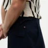 Pantalones cortos cargo de sarga elástica de corte holgado