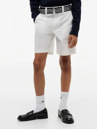 Pantalones cortos chinos elásticos holgados con cinturón para niño