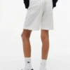 Pantalones cortos chinos elásticos holgados con cinturón para niño