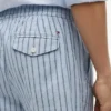 Pantalones cortos de 18 cm de mezcla de algodón y lino a rayas Pantalones cortos de 18 cm de mezcla de algodón y lino a rayas