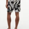 Pantalones cortos de corte regular con estampado tropical de 18 cm Pantalones cortos de corte regular con estampado tropical de 18 cm
