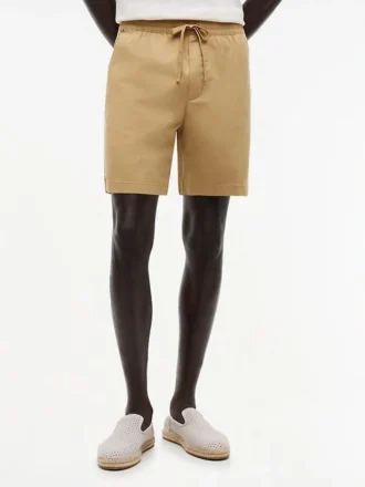 Pantalones cortos de corte regular de 18 cm con lavado a la prenda