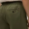 Pantalones cortos de corte regular de 18 cm con lavado a la prenda Pantalones cortos de corte regular de 18 cm con lavado a la prenda