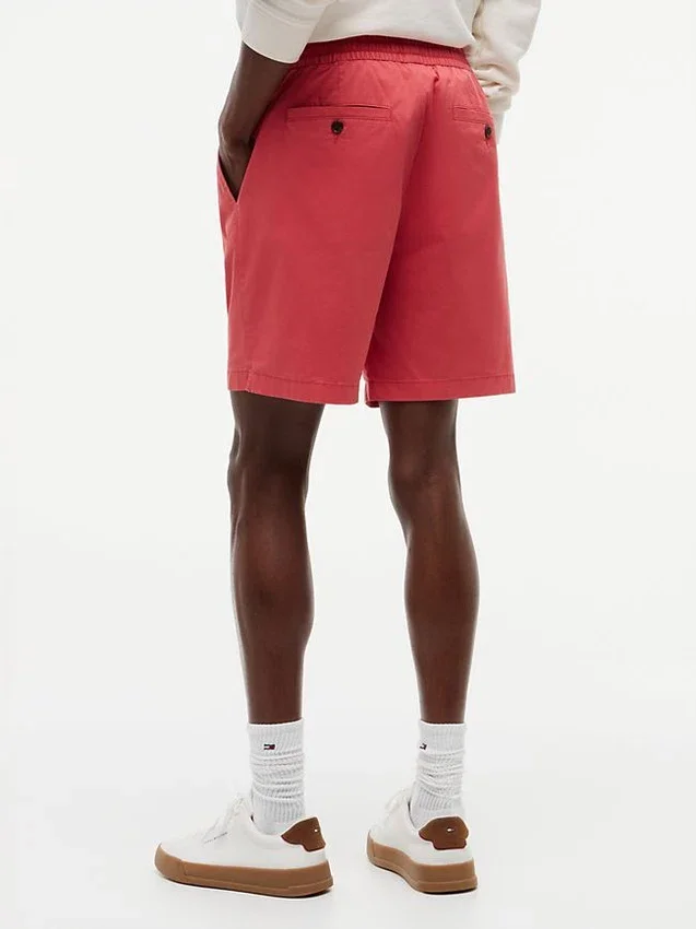 Pantalones cortos de corte regular de 18 cm teñidos en prenda Pantalones cortos de corte regular de 18 cm teñidos en prenda
