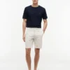 Pantalones cortos de corte regular de 23 cm con estampado de banderas náuticas