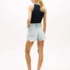Pantalones cortos de denim ancho de talle alto desgastados