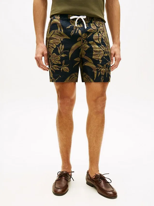 Pantalones cortos de lino con estampado tropical Pantalones cortos de lino con estampado tropical