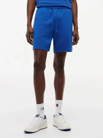 Pantalones cortos de playa teñidos en prenda de Tommy Jeans
