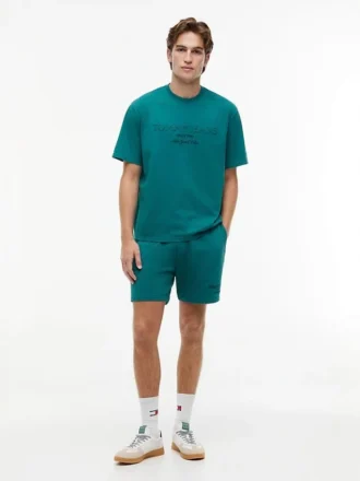 Pantalones cortos de playa teñidos en prenda de Tommy Jeans