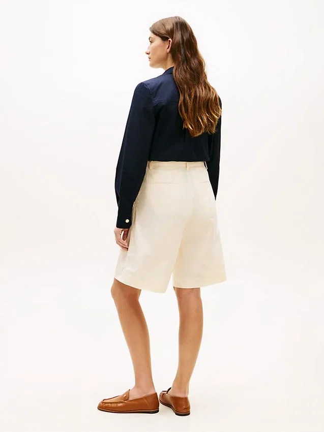 Pantalones cortos de popelín plisado Pantalones cortos de popelín plisado