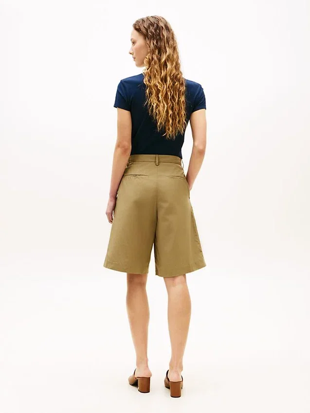 Pantalones cortos de popelín plisado Pantalones cortos de popelín plisado