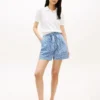 Pantalones cortos de seersucker a cuadros vichy con cinturón Pantalones cortos de seersucker a cuadros vichy con cinturón
