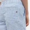 Pantalones cortos de seersucker a rayas para niño