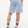 Pantalones cortos de seersucker a rayas para niño