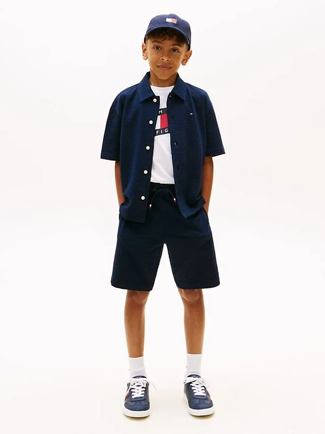 Pantalones cortos elásticos de seersucker para niño Pantalones cortos elásticos de seersucker para niño