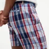 Pantalones cortos Madras de 7″ de corte regular